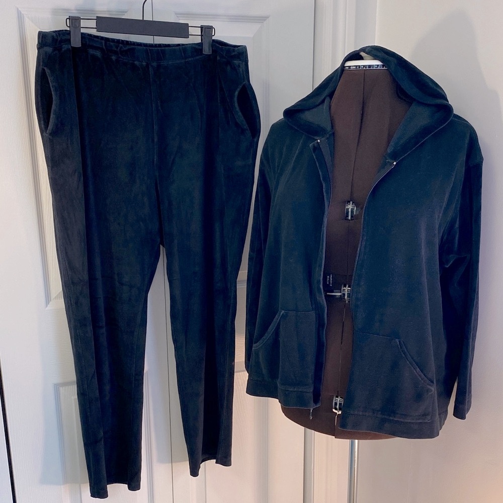 Northern Reflections 2 Piece Set, Black Velour Hooded Track Suit Set, XL